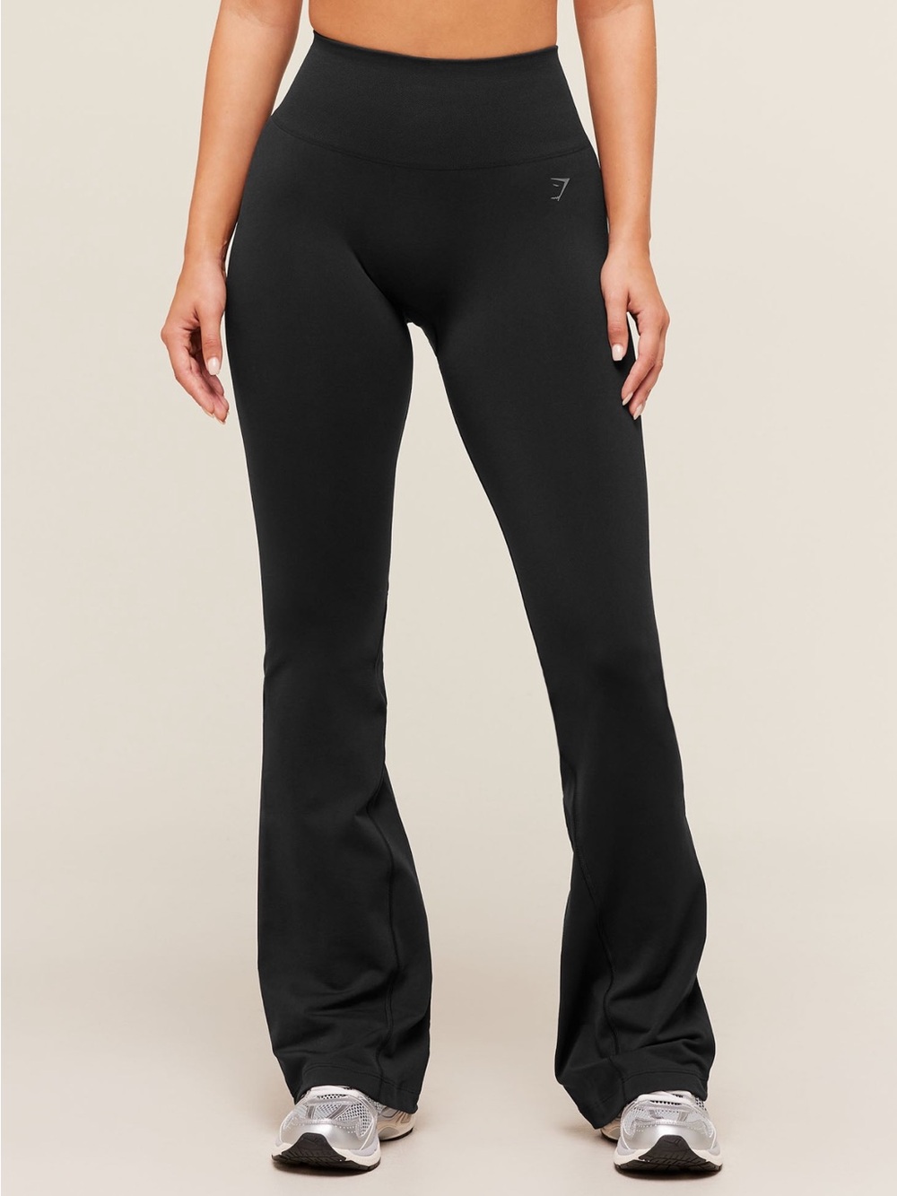 Gymshark Soft Sculpt Flared Leggings - Picture 5 of 6